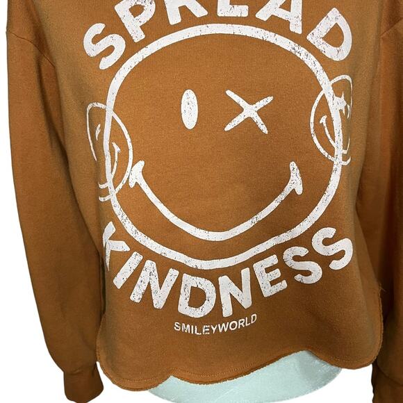 NWOT SMILEY WORLD Spread Kindness Orange Smiley Face‎ Cropped Sweatshirt Size S - Picture 5 of 10